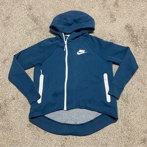 Women’s Nike Sportswear Tech Fleece Cape Hoodie Size S